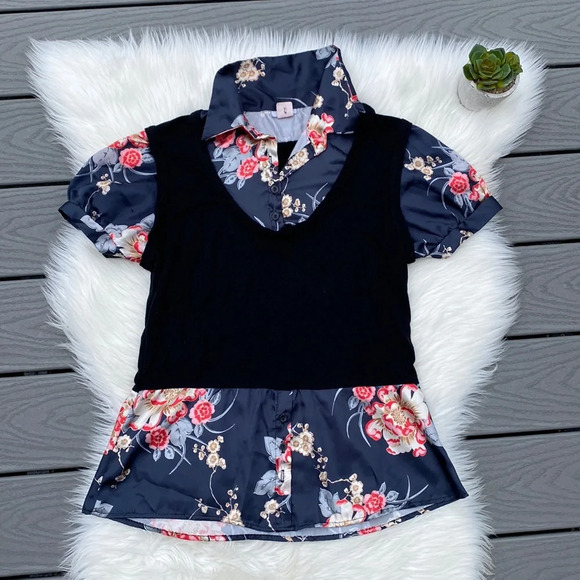 Thrill Tops - Thrill Y2K floral printed top with black overlay